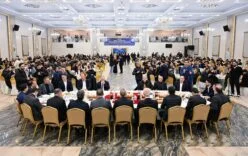 HC0-uvDW4AEWSjo