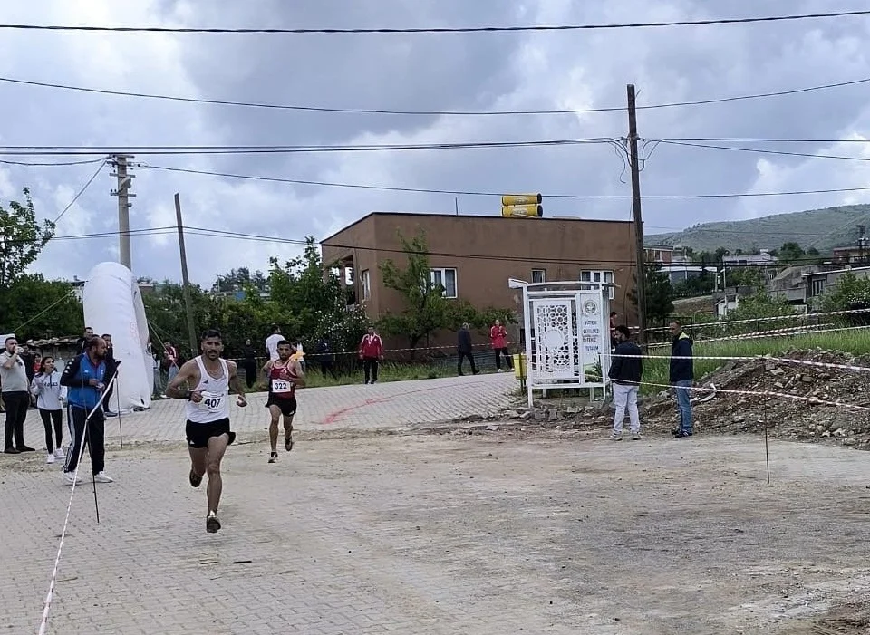 SOLHANLI SPORCU YAVUZ AĞRALI’DAN BİR BAŞARI DAHA