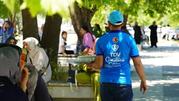 YKS MARATONUNDA AİLELERE MOBİL İKRAM DESTEĞİ