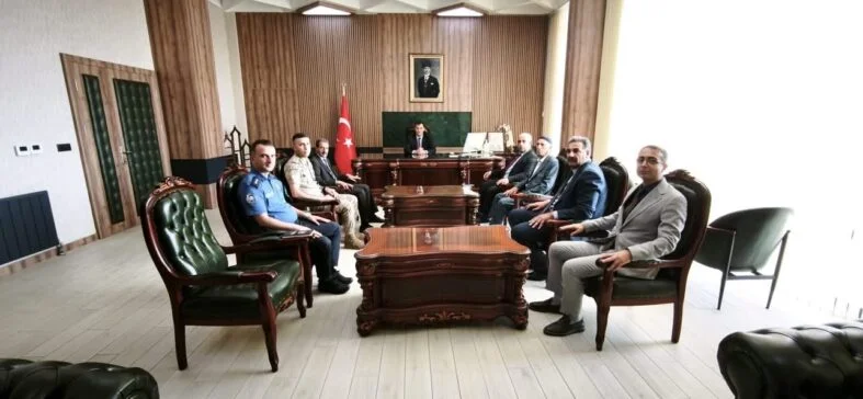 KAYMAKAM OKAN AYAZ SOLHAN’DA GÖREVİNE BAŞLADI